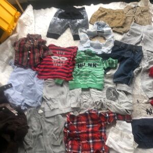 18 pieces baby boy clothes!
Mix sizes & colors
Reuse for sale or your baby boy